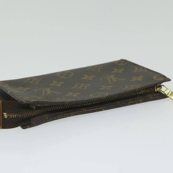 LOUIS VUITTON Monogram Bucket PM Pouch Accessory Pouch LV Auth 63476 - Picture 5 of 16